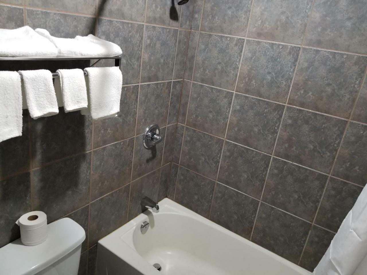 Meilleure Auberge Gatineau Buitenkant foto